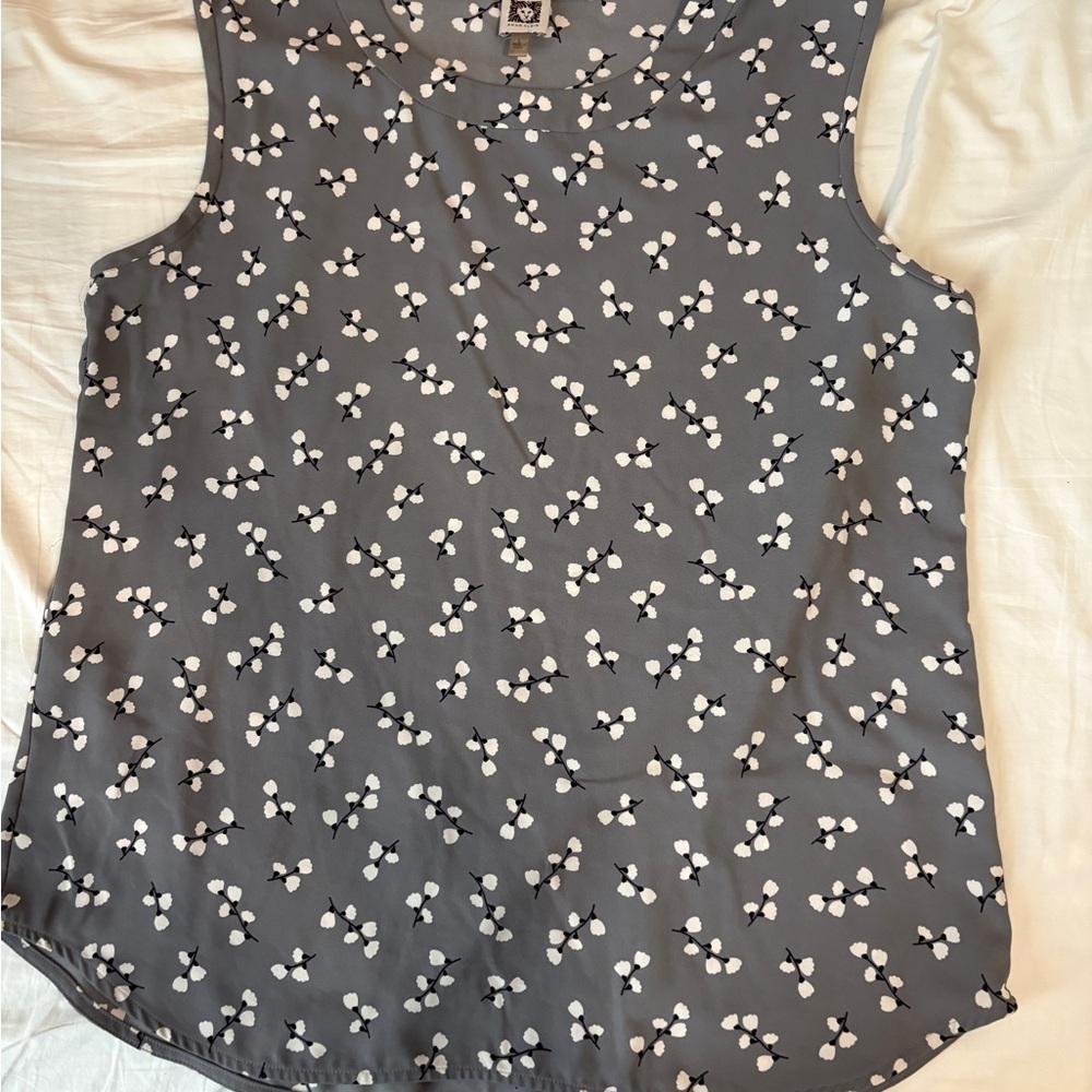 Anne Klein Gray Sleeveless Tank Top with Geometric Pattern